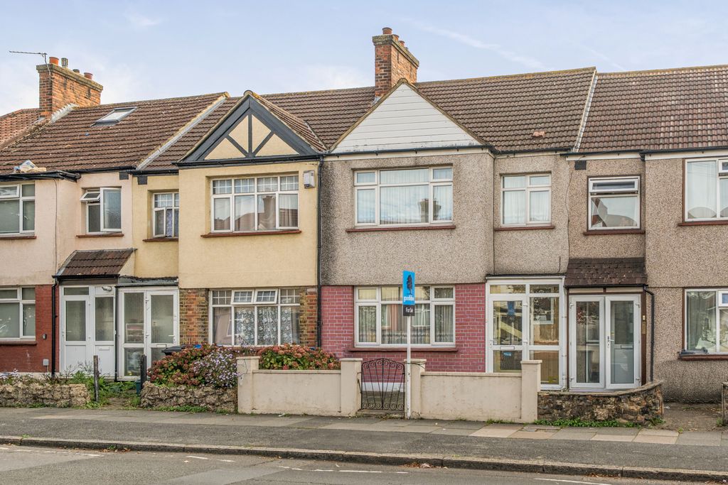 Property photo 1 of 22 External View