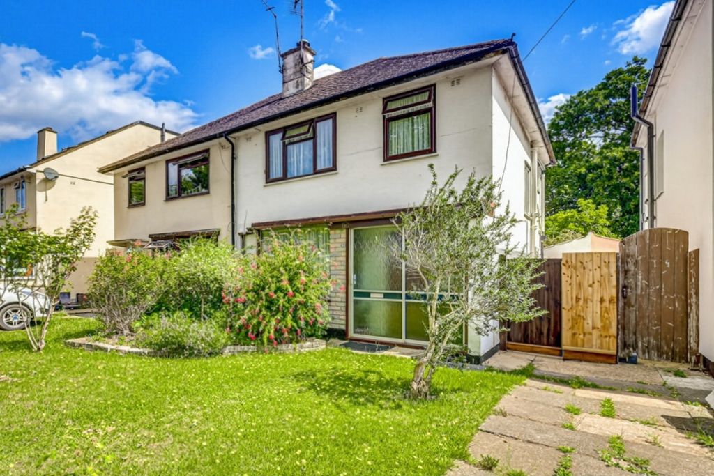 Property photo 2 of 20