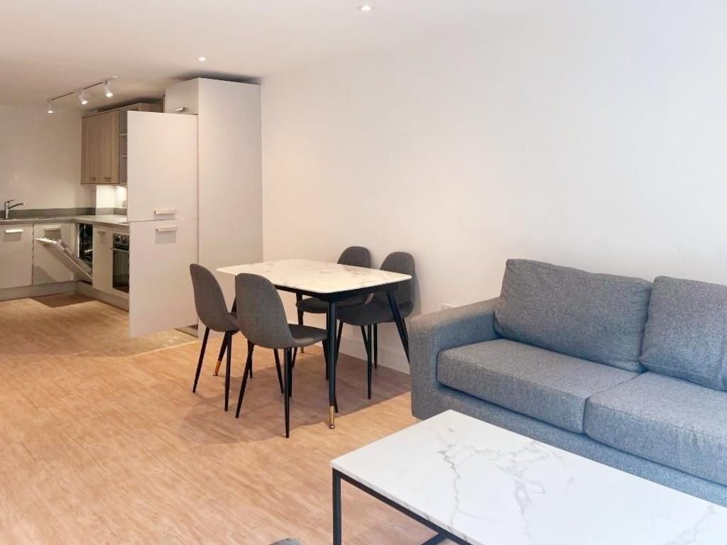 Property photo 3 of 9 11Ea17879E028B268E5d68c69ce79c38.Jpg