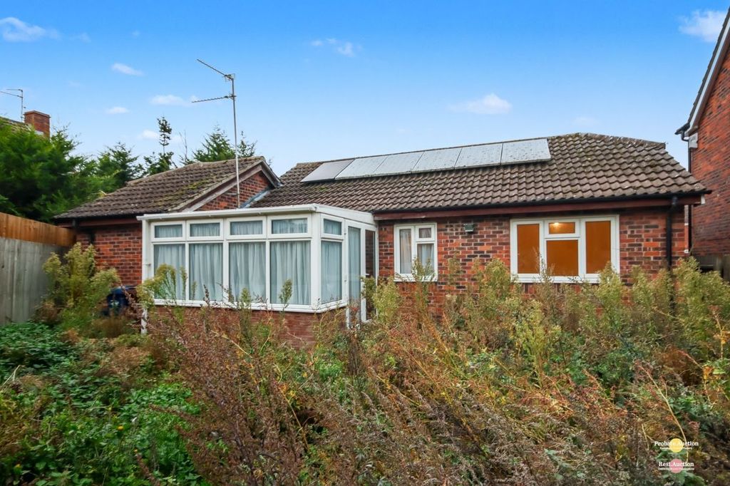 Property photo 2 of 14