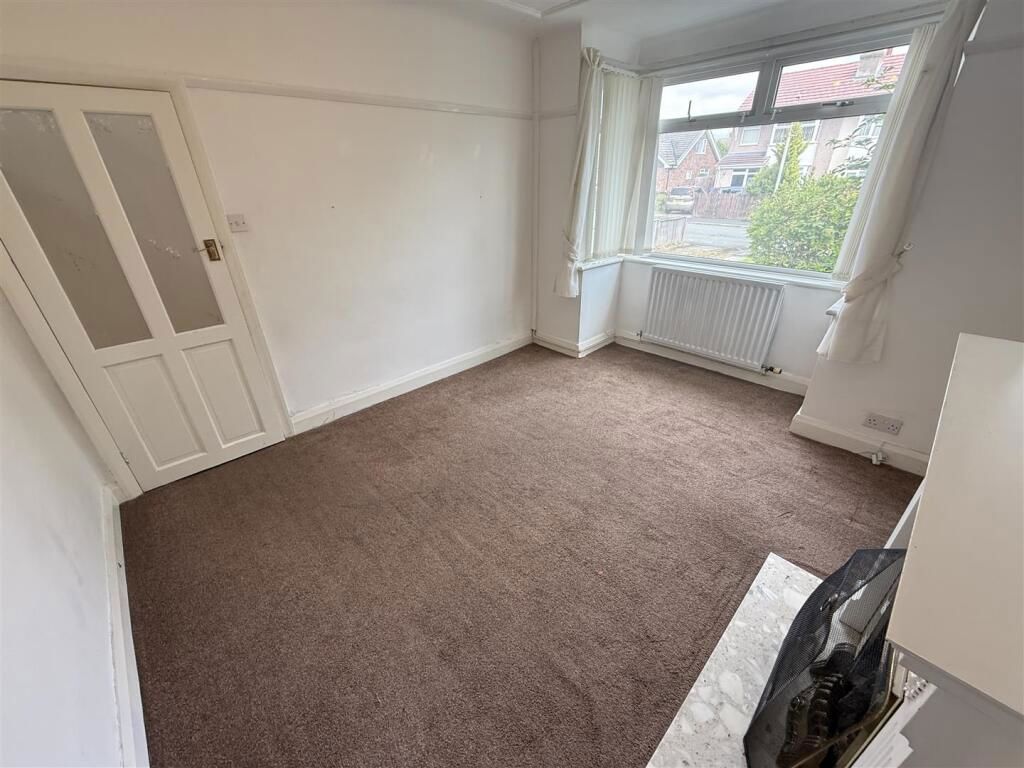 Property photo 3 of 28