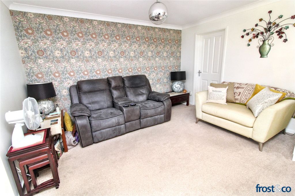 Property photo 3 of 19 Living Area