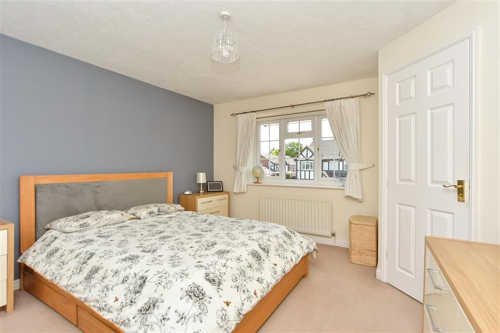Property photo 1 of 12 Bedroom 1