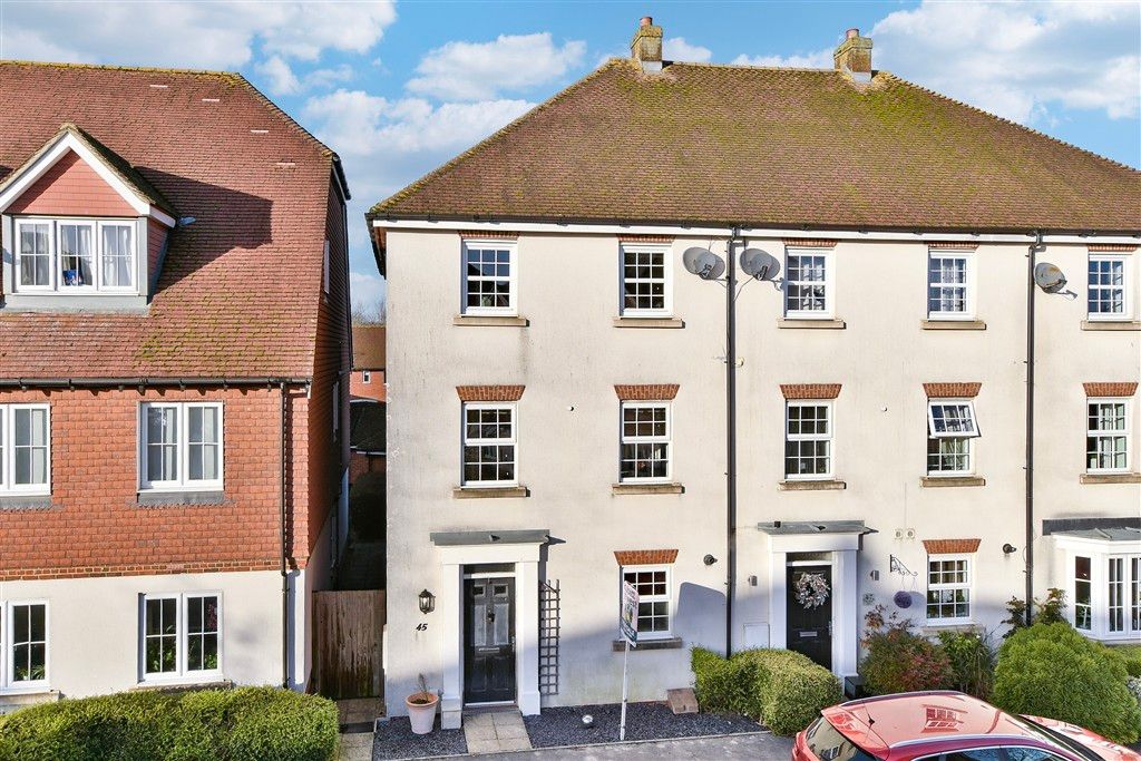 Property photo 1 of 20 External (Web)