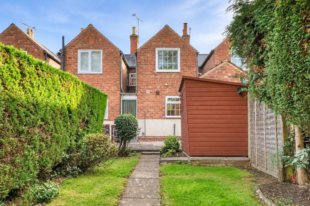Property photo 2 of 17 7415710d-Aefc-4F64-Bba4-525Dbf57A5Af.Png