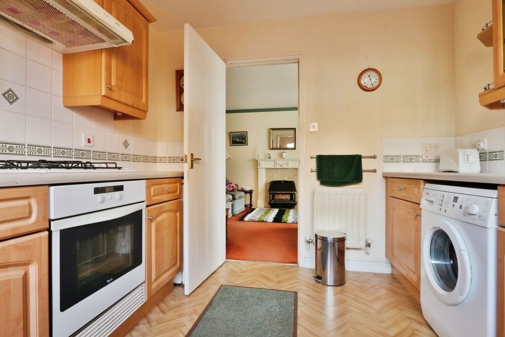 Property photo 2 of 16 4641264