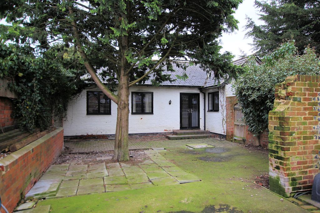 Property photo 2 of 16 Picture No. 04