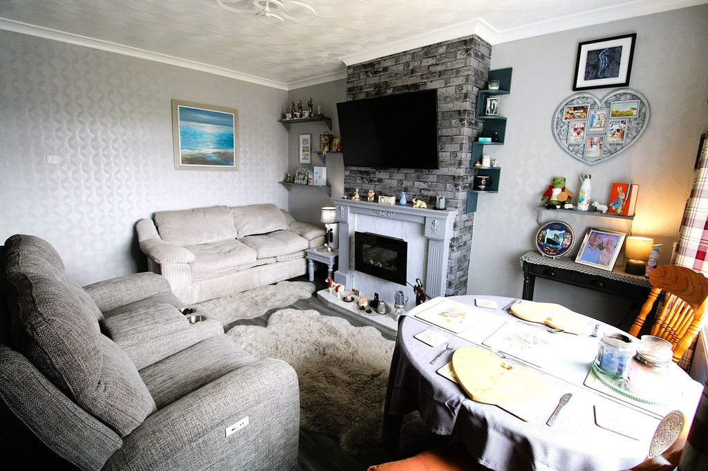 Property photo 3 of 10 Not Specified