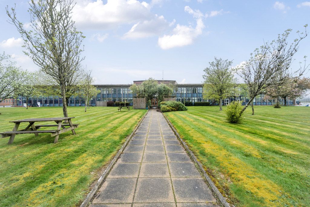 Property photo 2 of 14 Photo 2