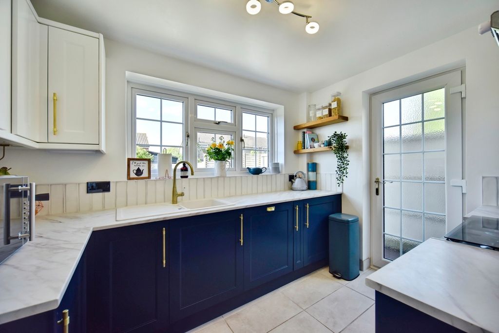 Property photo 1 of 18 Photo