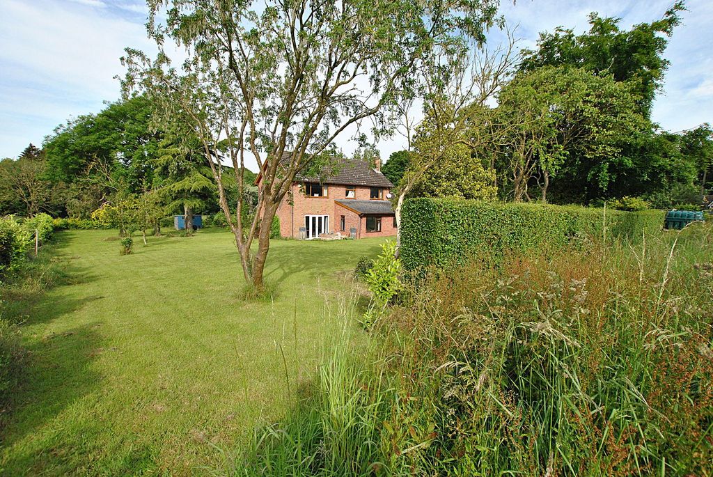 Property photo 1 of 22