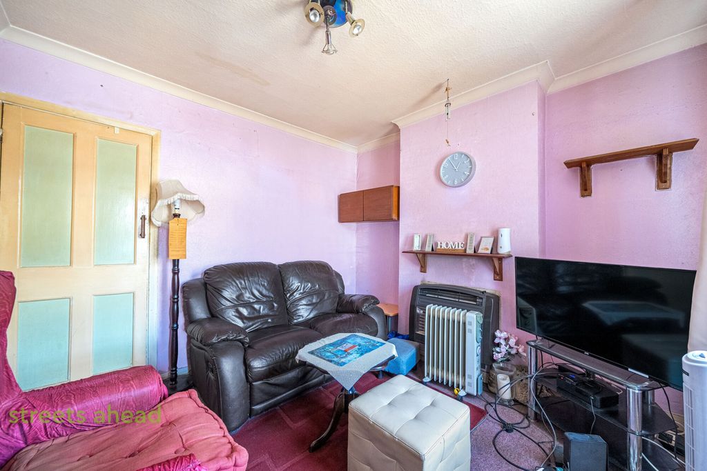 Property photo 3 of 16 62A6B1Ab-d605-475...