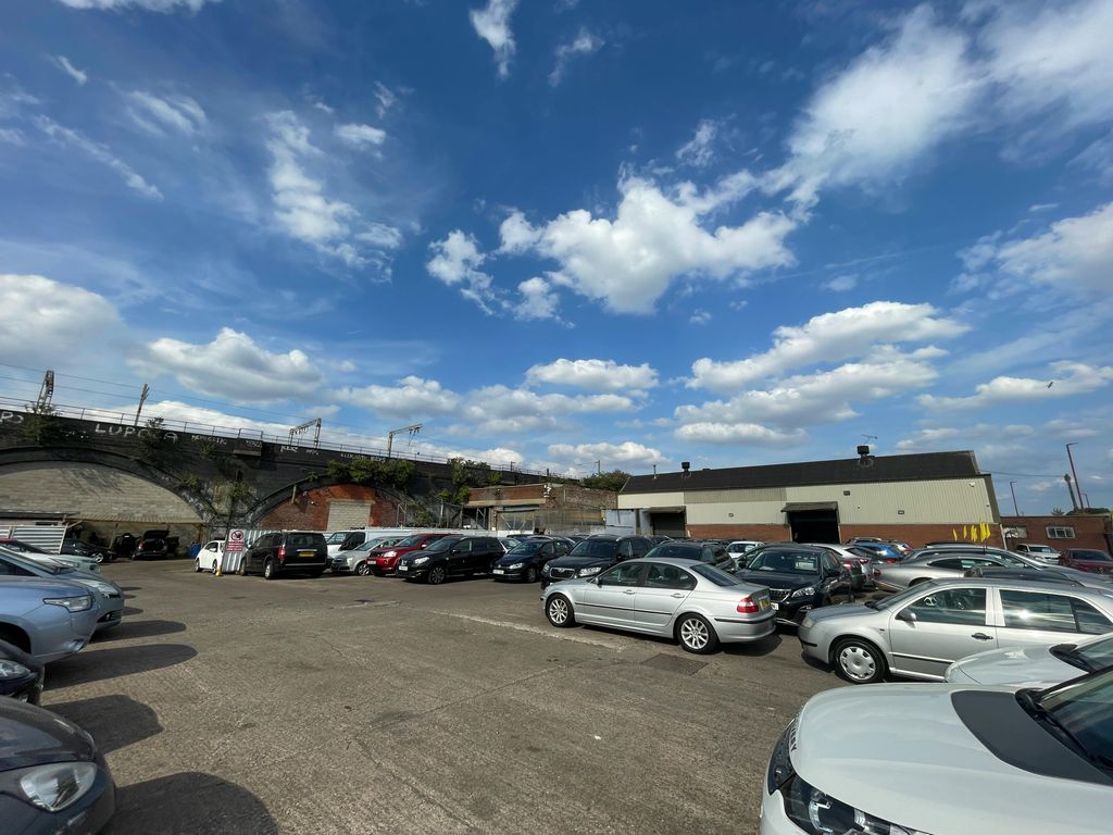 Property photo 2 of 11 Img_3949.Jpg