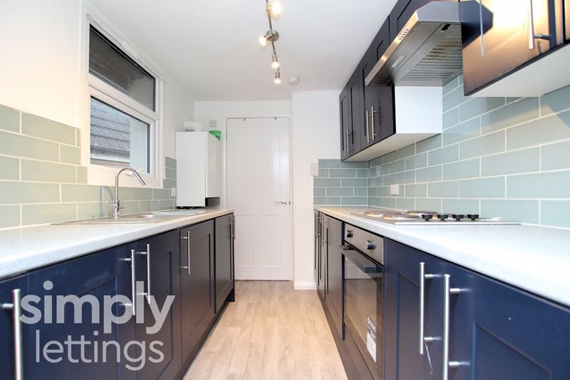 Property photo 3 of 11 Photo 2