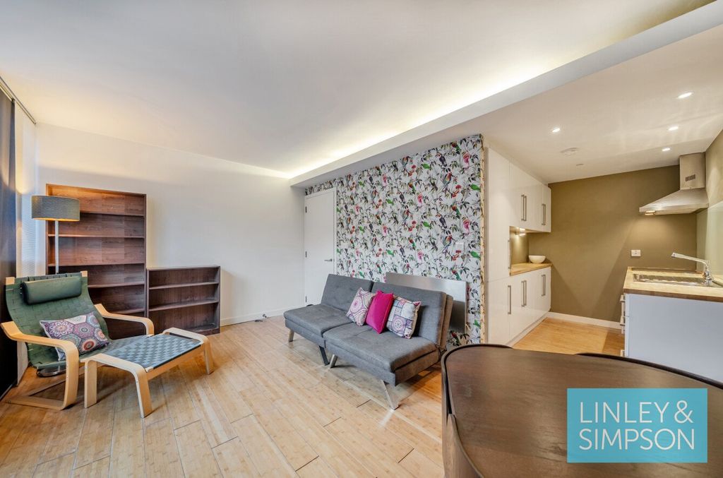 Property photo 3 of 14 Picture No. 19