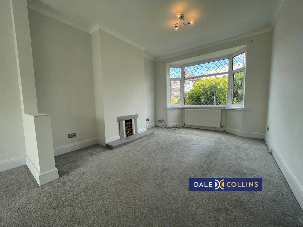 Property photo 2 of 18 Photo 8