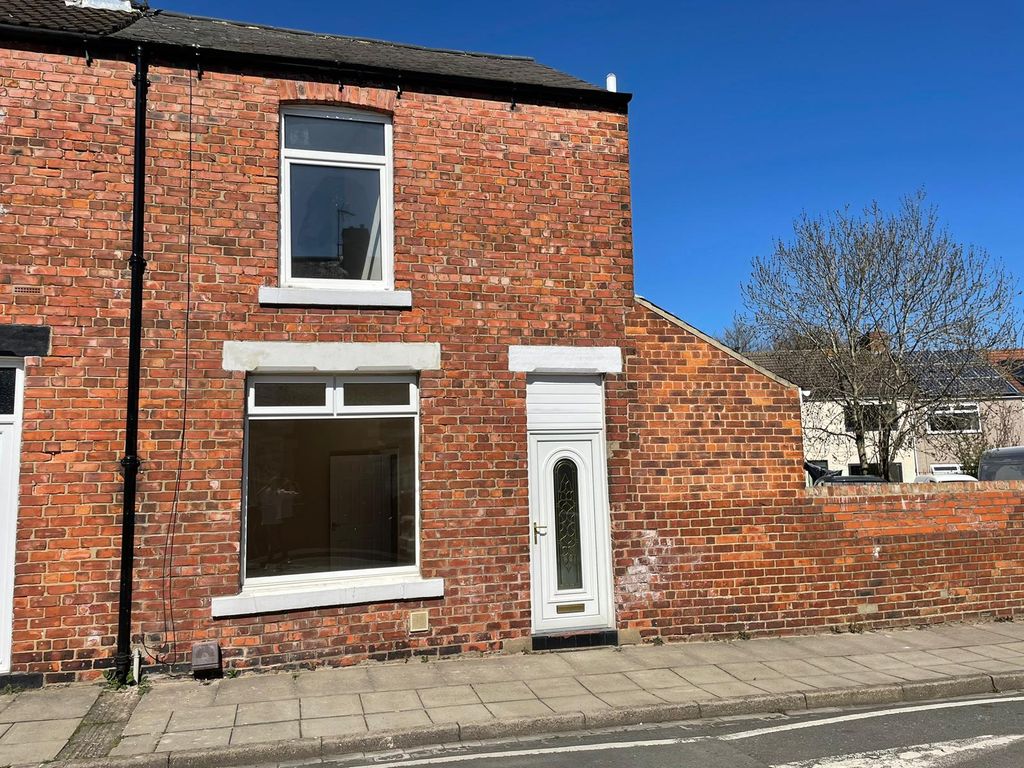 Property photo 1 of 6 1 Bedroom End Terrace