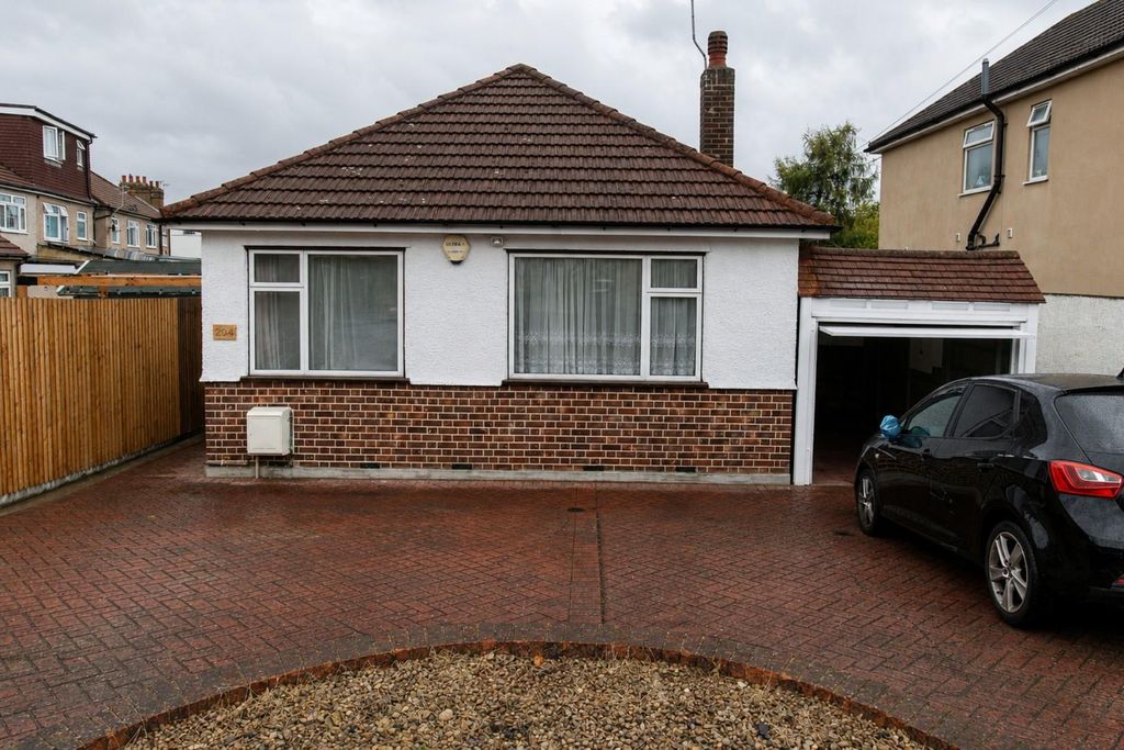 Property photo 1 of 15 204 Bedonwell Road