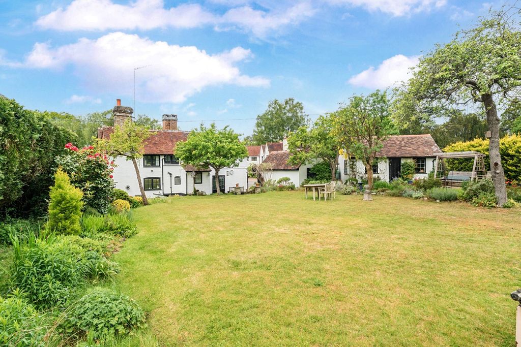 Property photo 2 of 35 Picture No. 39