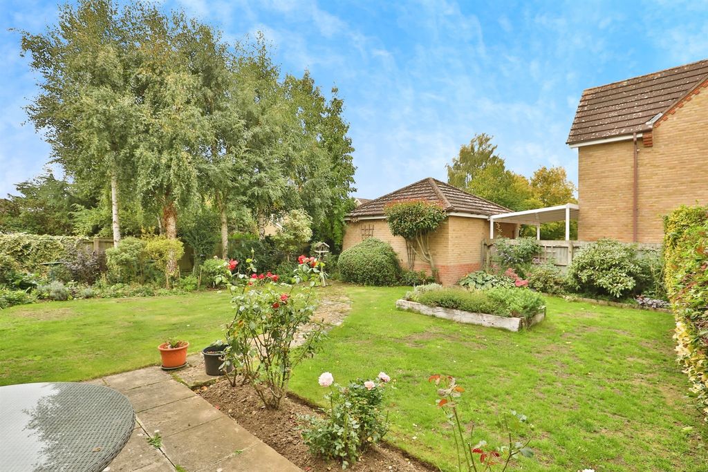 Property photo 3 of 20