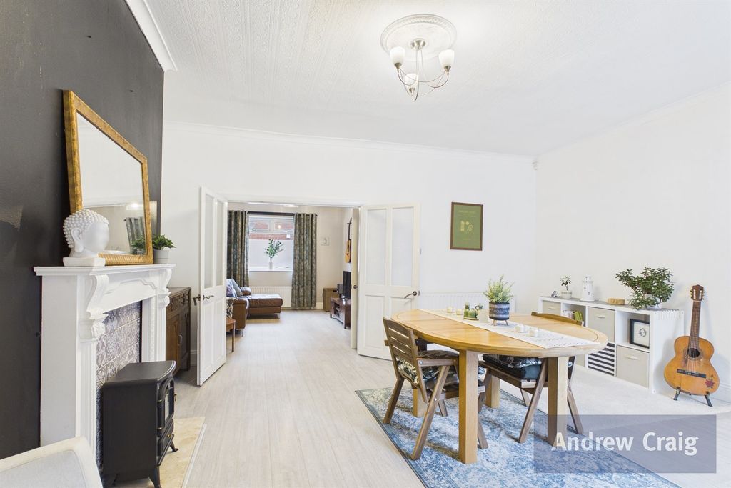 Property photo 1 of 20 (Main)