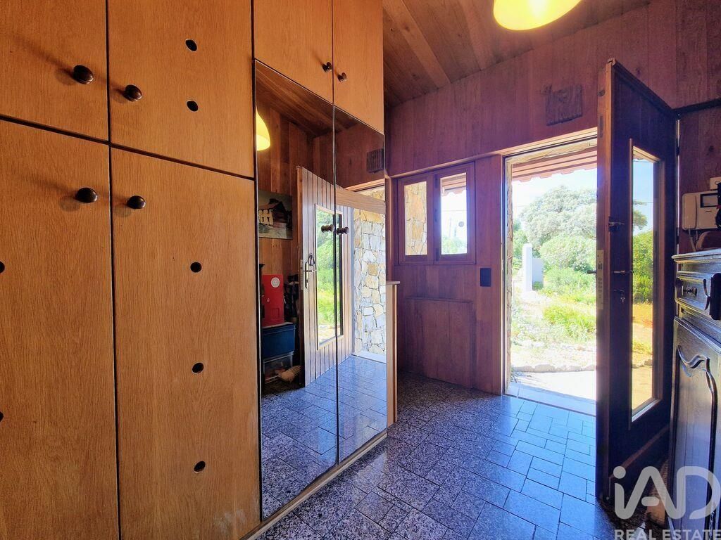 Property photo 3 of 40