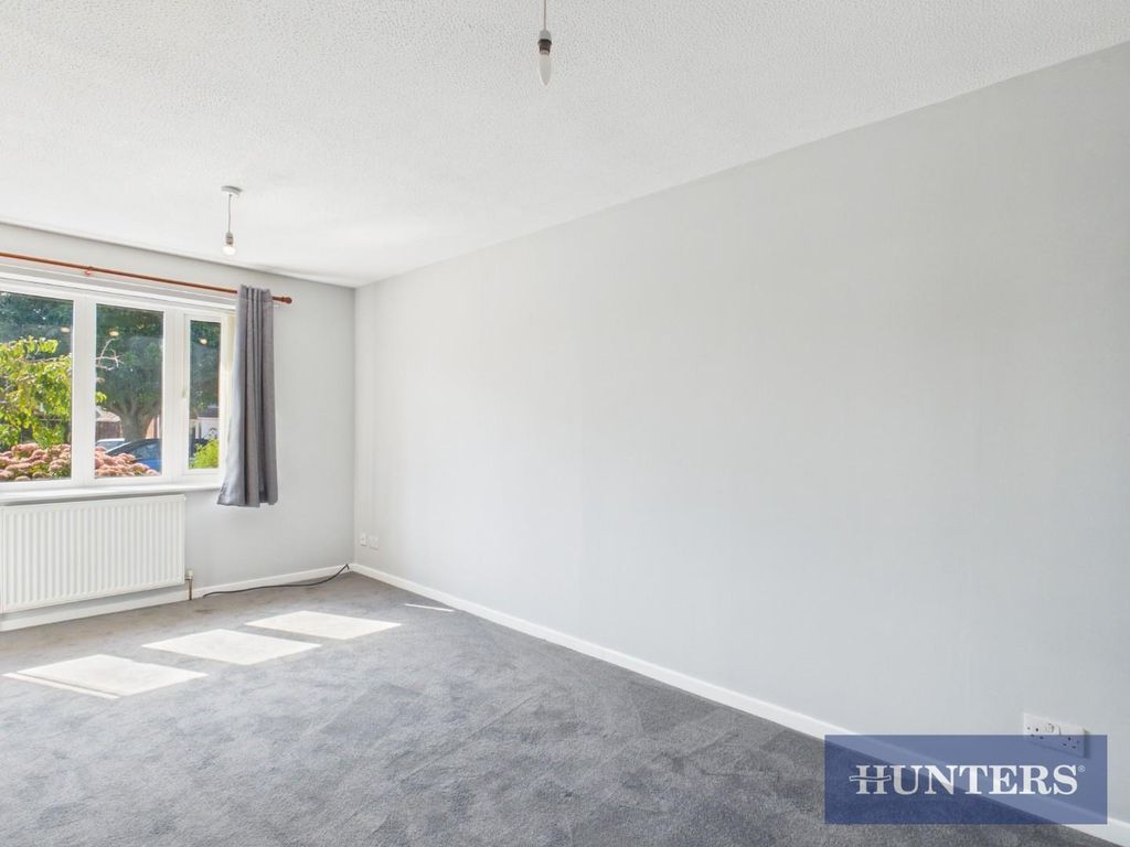 Property photo 3 of 11 Cam03463G0-Pr0207-Still007.Jpg