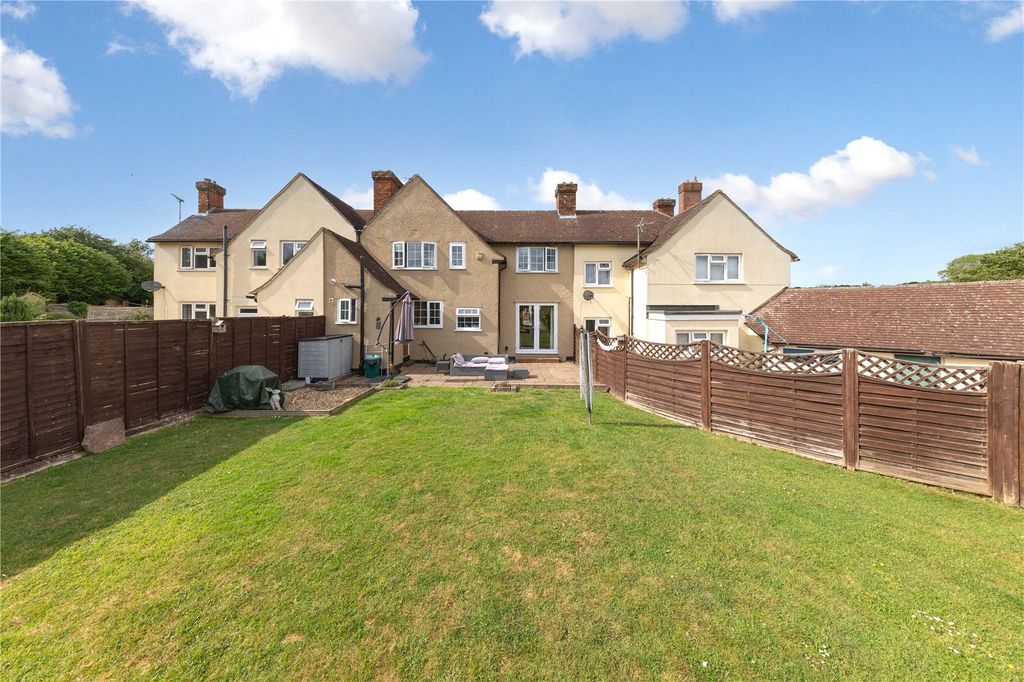 Property photo 1 of 35 Picture No. 08