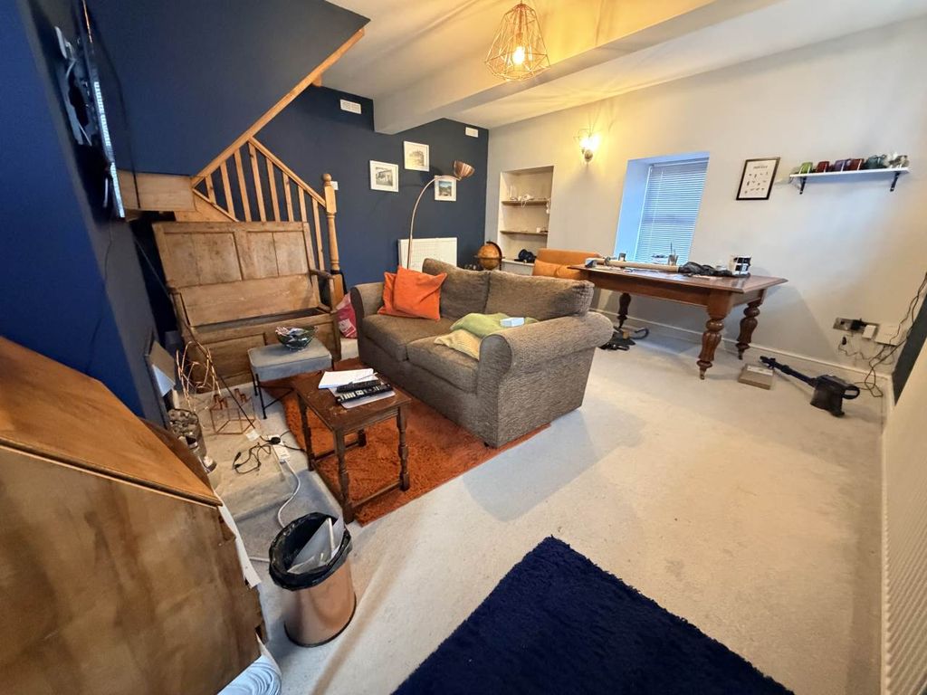 Property photo 2 of 7 Photo 10-12-2025, 12 58 49