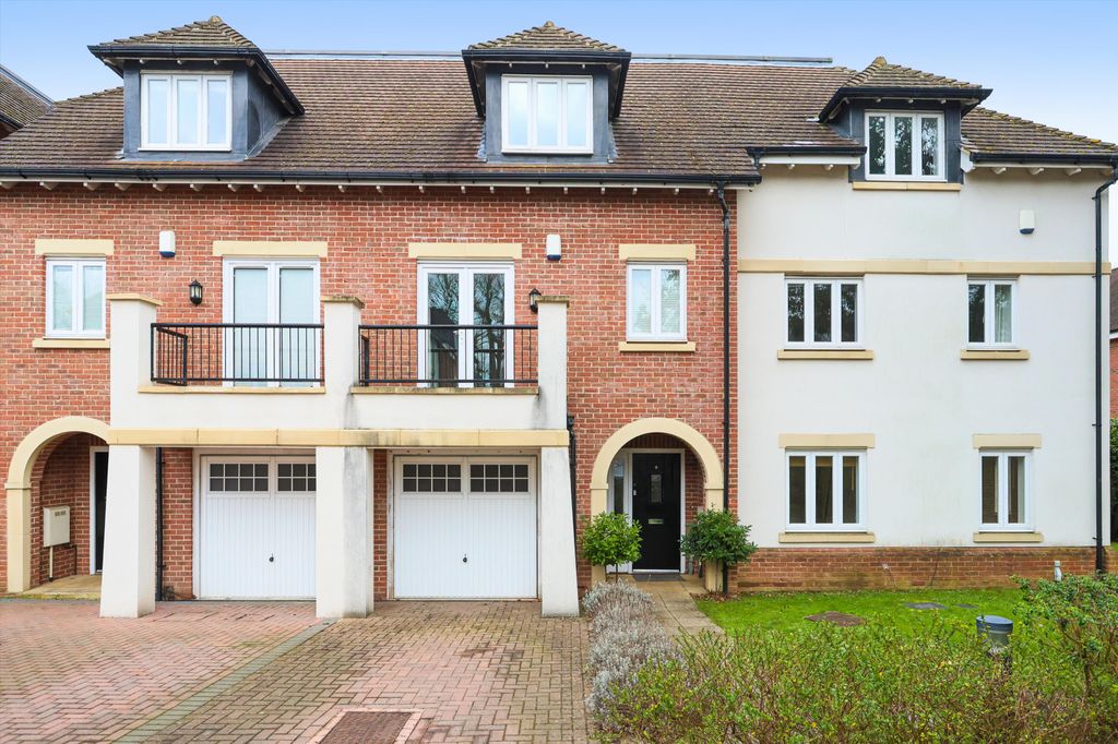 Property photo 2 of 14 Image