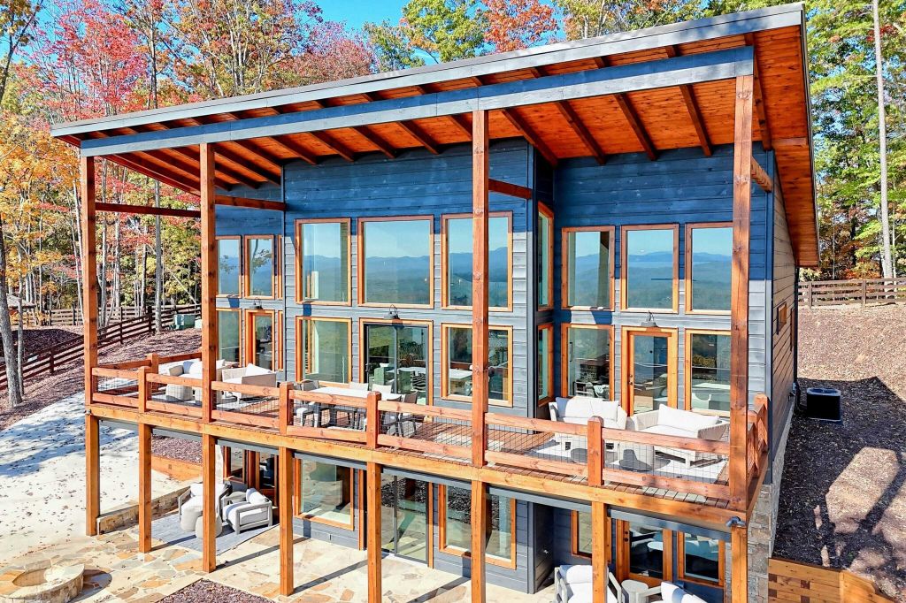 Property photo 1 of 30