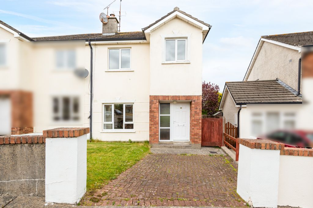 Property photo 1 of 24