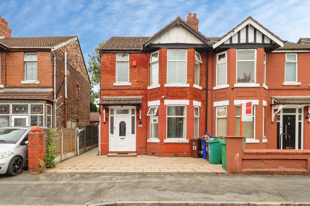 Property photo 1 of 27 Pbox-Img.Jpg