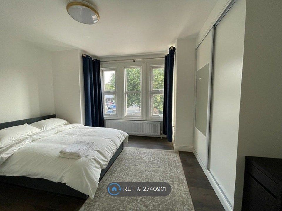 Property photo 2 of 8