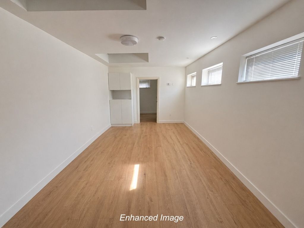Property photo 2 of 2