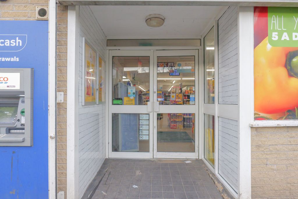 Property photo 2 of 19