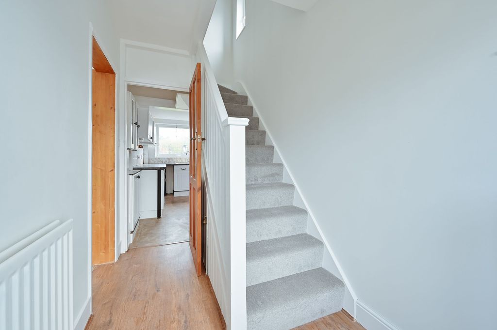 Property photo 3 of 21