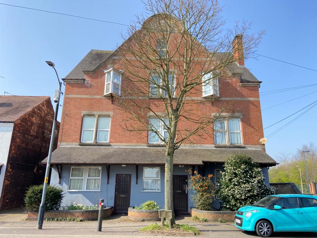 Property photo 2 of 12