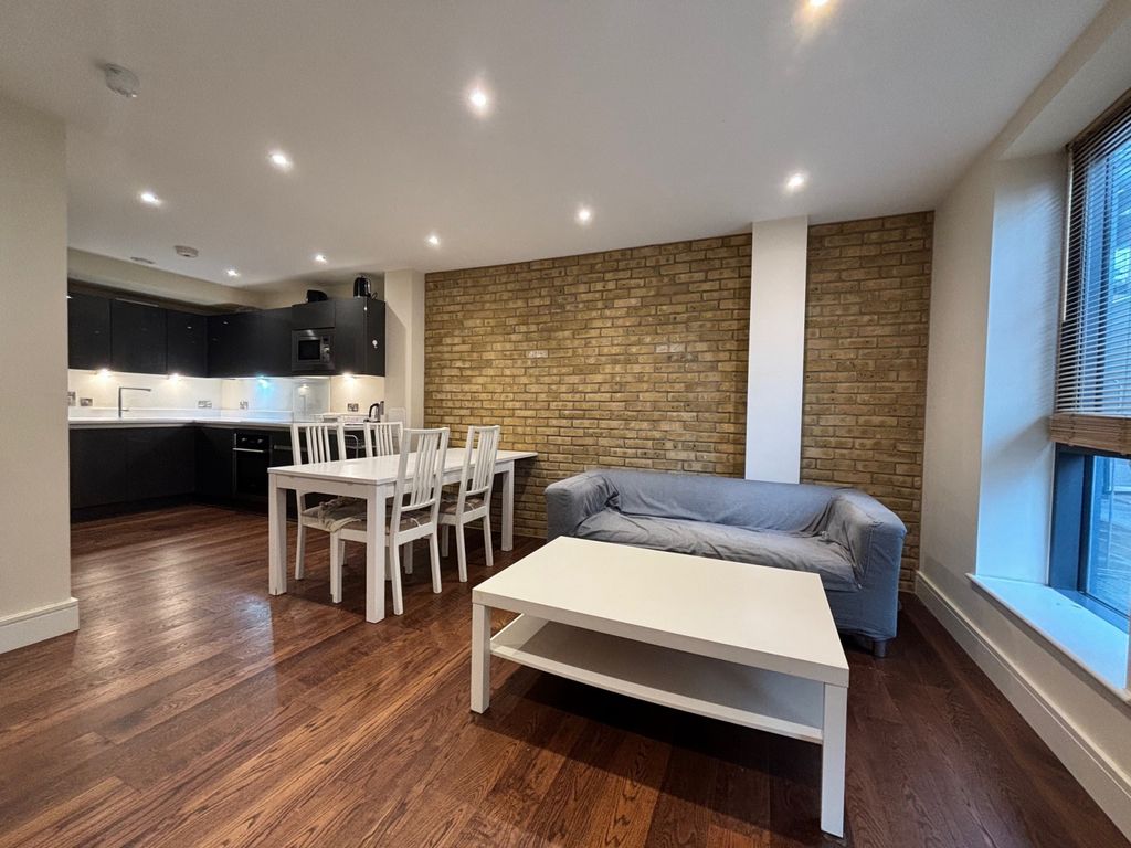 Property photo 2 of 13 Gallery