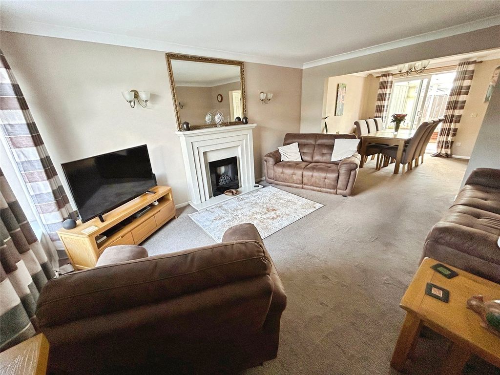 Property photo 2 of 19 Picture No. 02