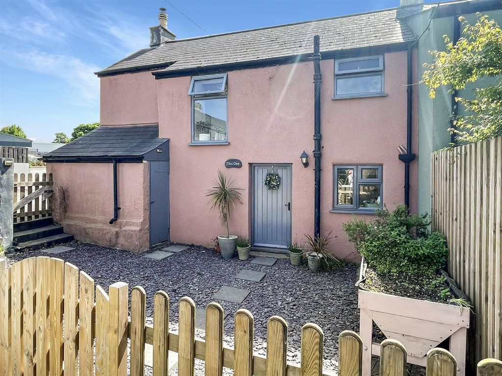 Property photo 1 of 21 'this One'