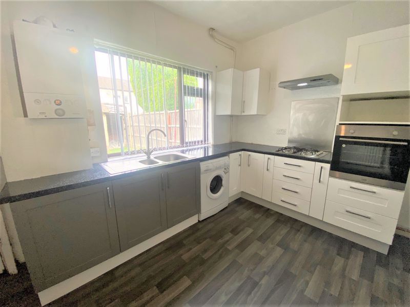 Property photo 3 of 10 Photo 9