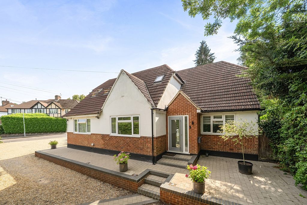 Property photo 1 of 21 1492739-1-6A58F4B...