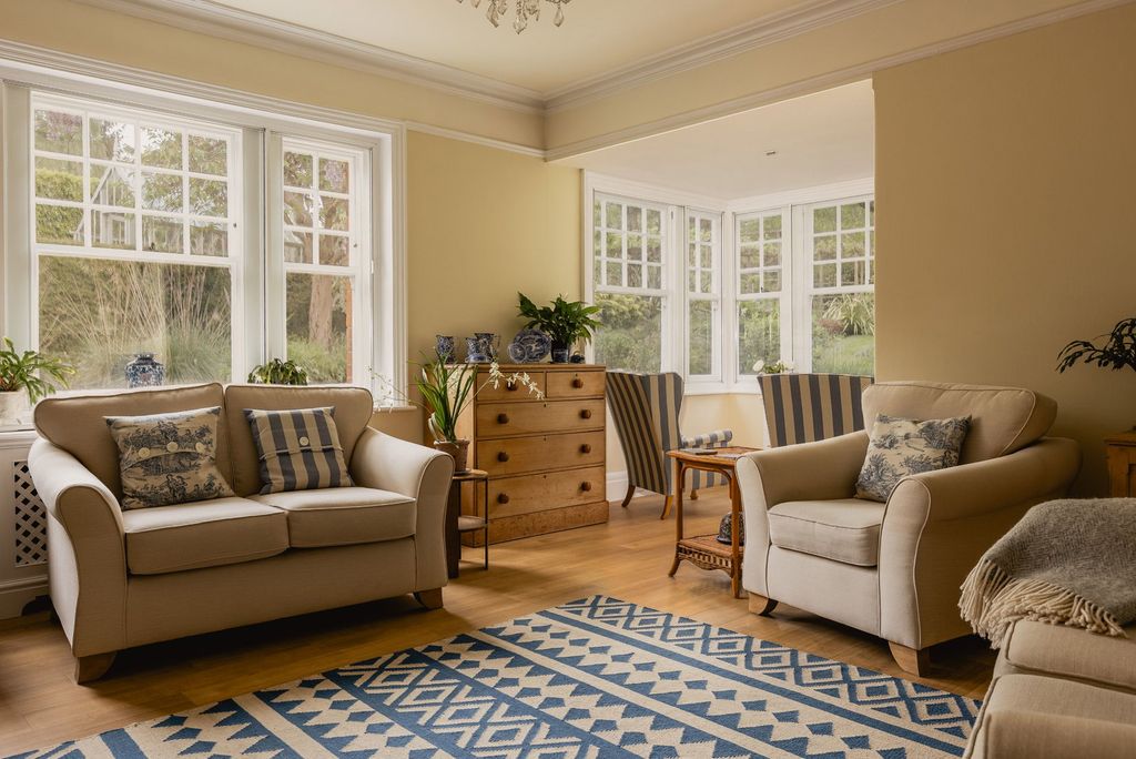 Additional image 8 of 7 bed semi-detached house for saleWesterham Road, Oxted, Surrey RH8