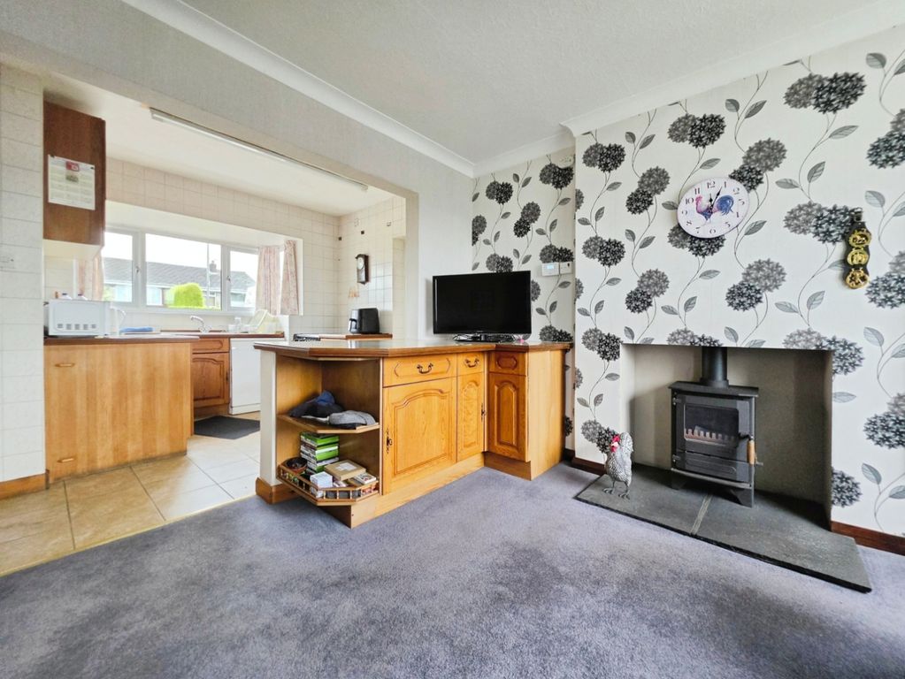 Property photo 3 of 24 Pbox-Img.Jpg