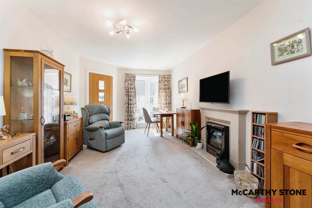Property photo 3 of 30 Rs_05991.Jpg