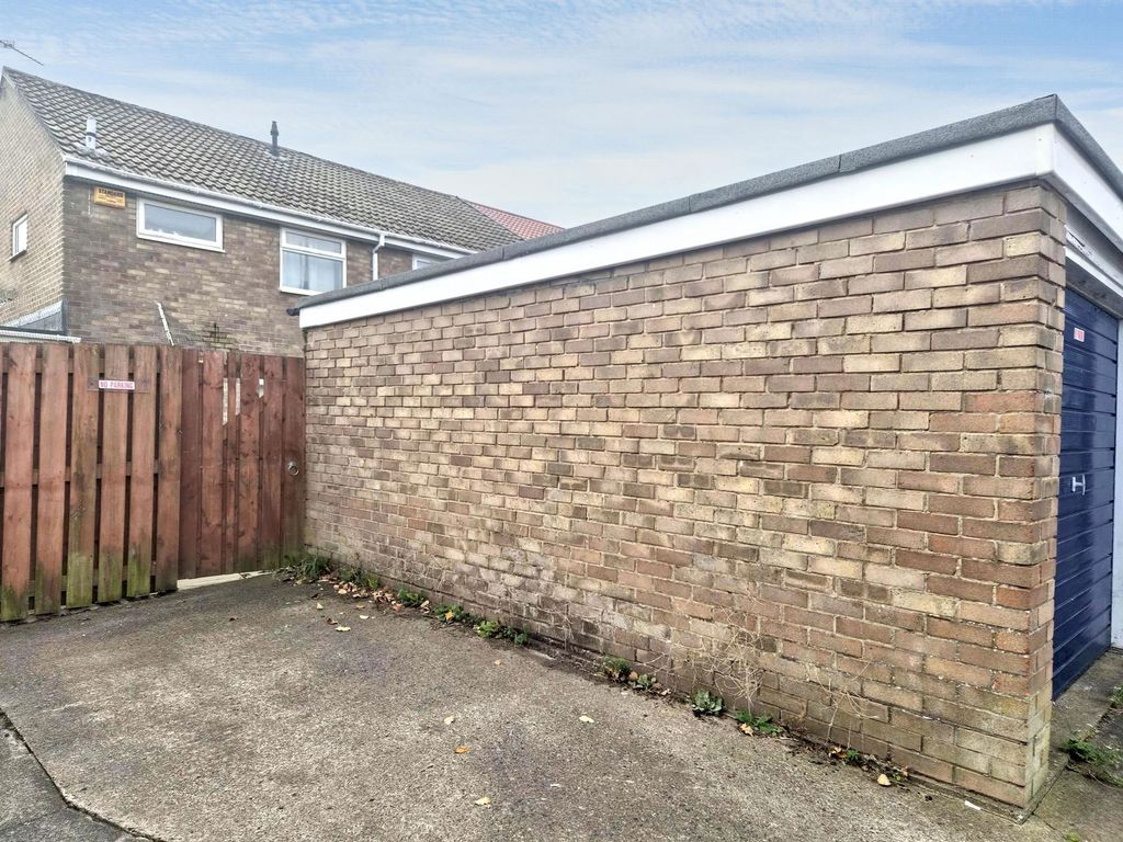 Property photo 2 of 3