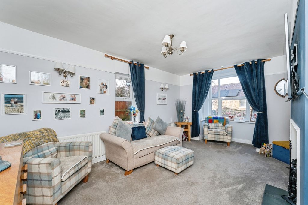 Property photo 3 of 26 Pbox-Img.Jpg