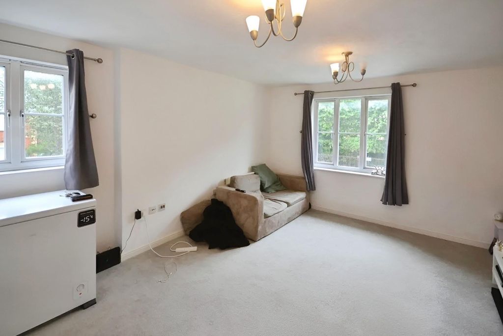 Property photo 2 of 11 8E3d54cd-Da94d2d7ee1Cfa90c0F0c7781cd9078d9B72Cb87.