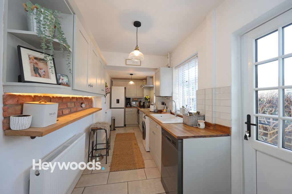 Property photo 3 of 30 0F1A2087